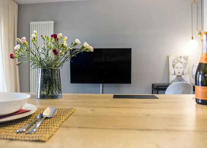 Witold's Parking Free * Wrocław