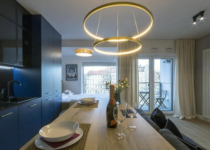 Witold's Parking Free * Wrocław