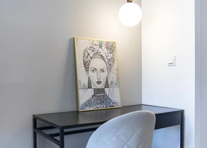 Witold's Parking Free * Wrocław