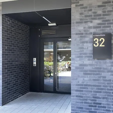 Witold's Parking Free *