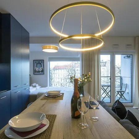 Witold's Parking Free * Вроцлав